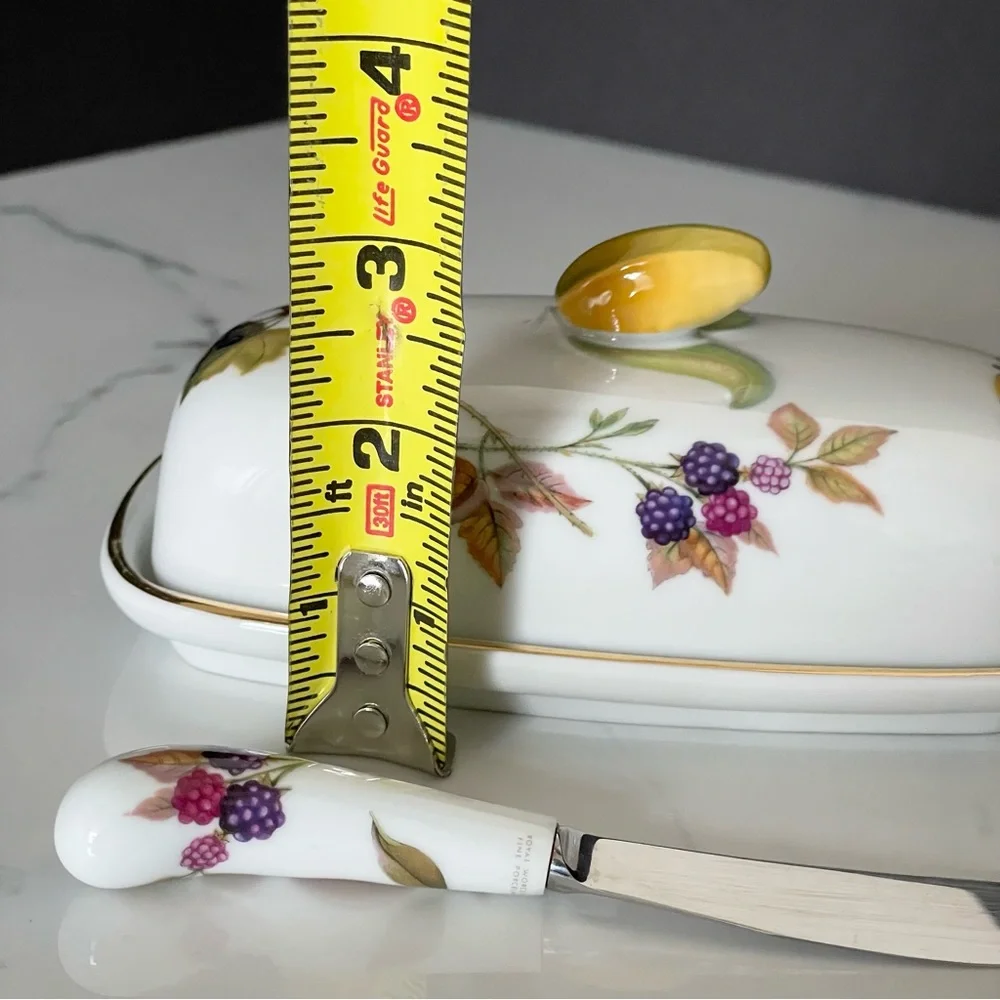 Evesham Butter Dish with Spreader Knife by Royal Worcester